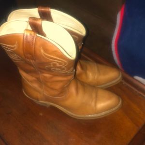 Leather cowboy boots